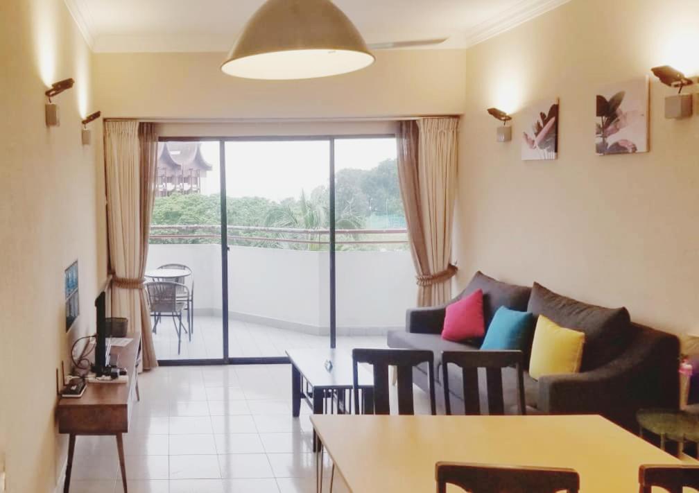 Poolview Resort Batu Ferringhi 502 - 2 Rooms Dış mekan fotoğraf